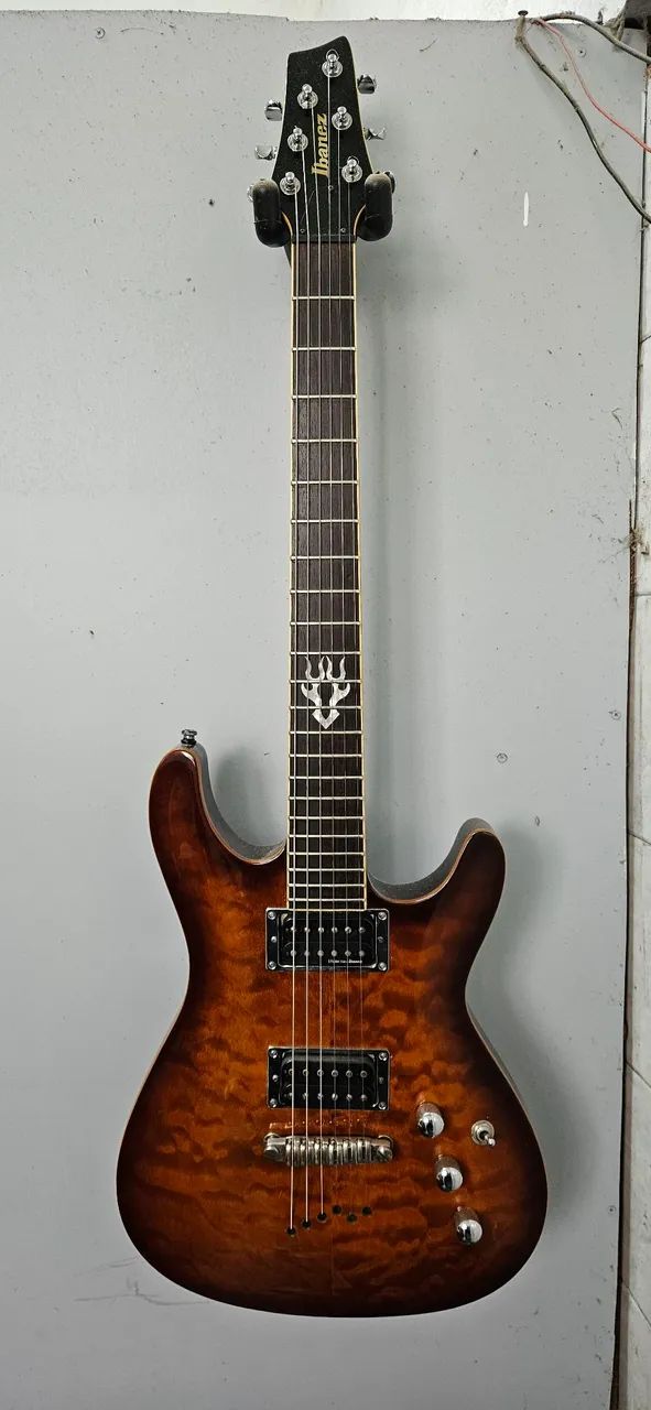 Guitarra Ibanez SZ520QM Marty Friedman - Instrumentos musicais