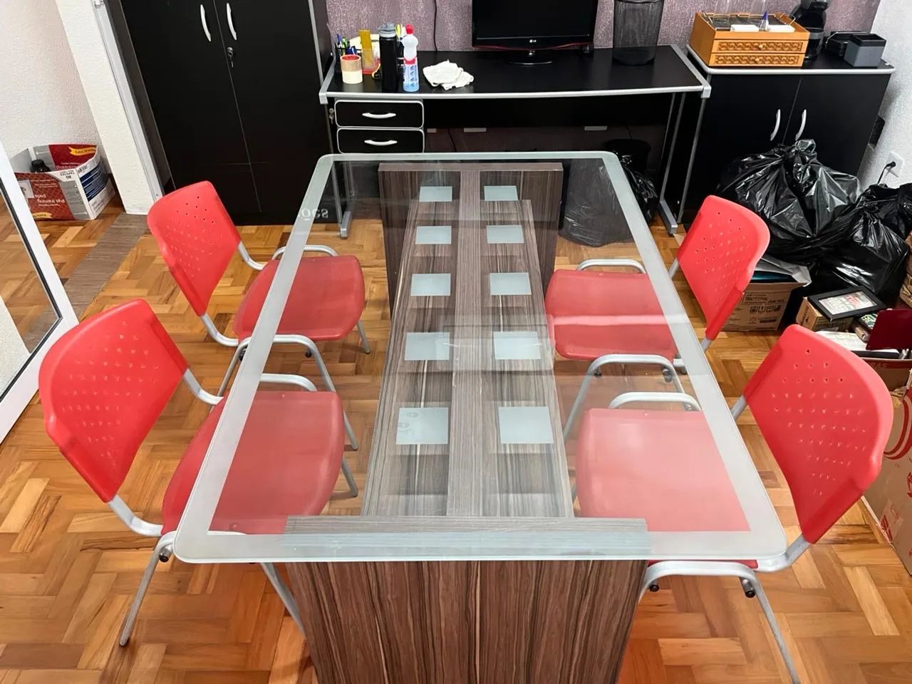 Mesa com cadeira - Foto 2