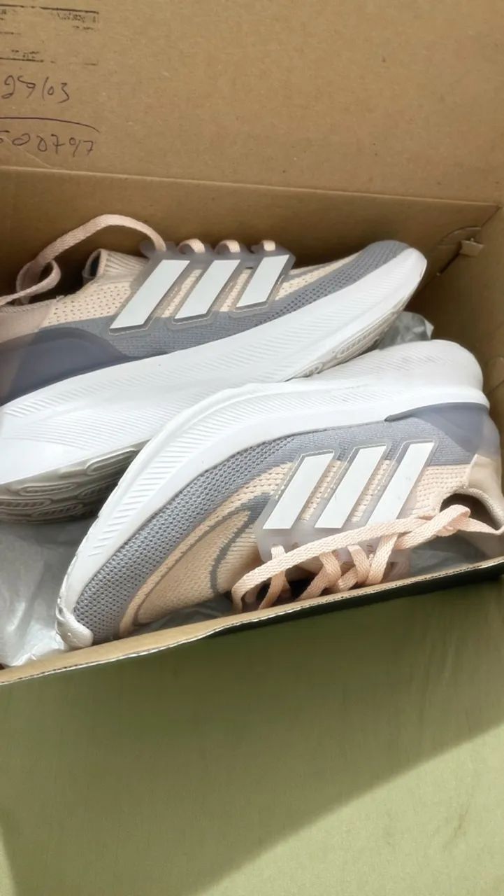 Vendo tênis adidas