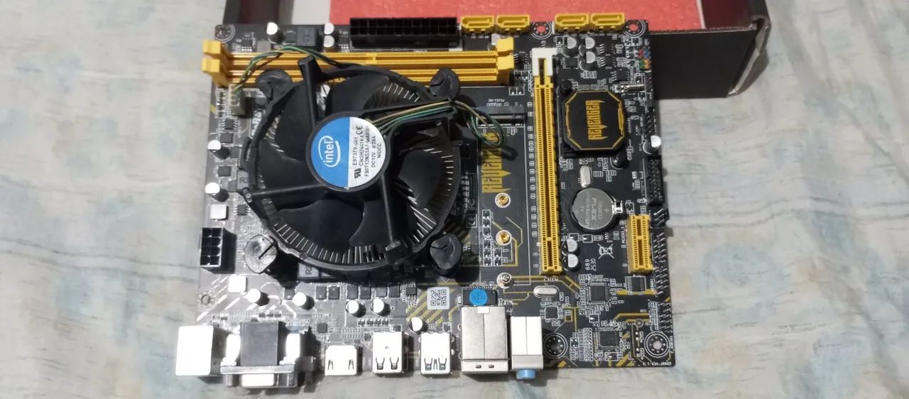 Placa mãe Já vai o processador 