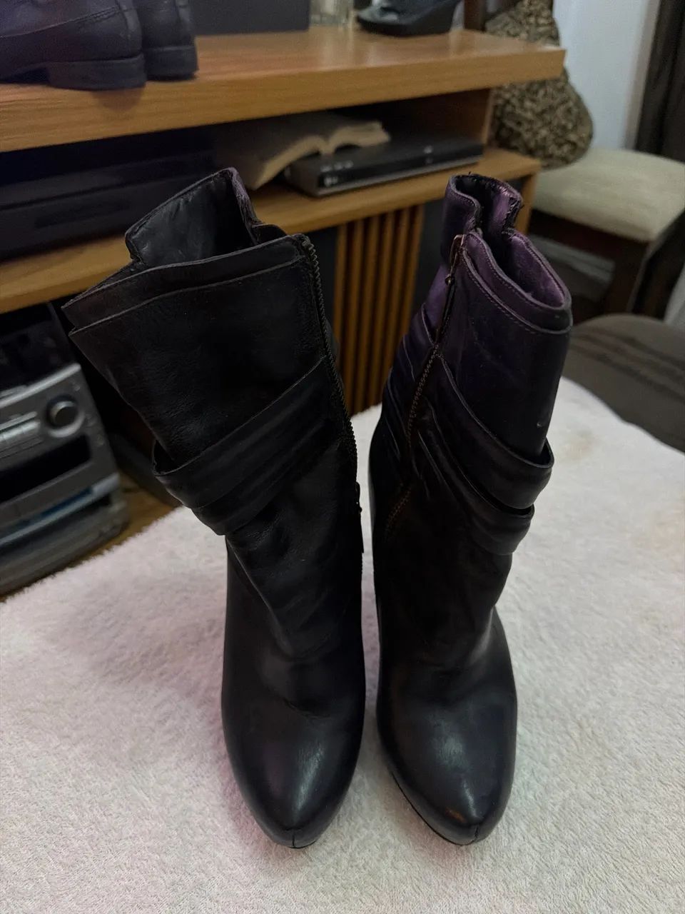 Bota 100% couro SCHÜTZ  - Foto 3