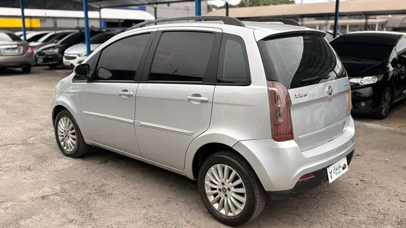 Fiat Idea Attractive 1.4 Fire Flex 8V 5P 2011 - Foto 4