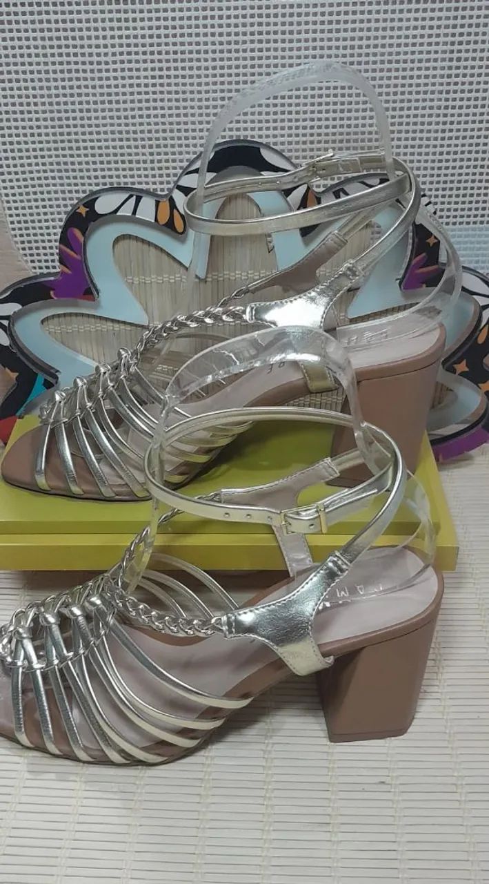 Sandália dourada Nova - Foto 3