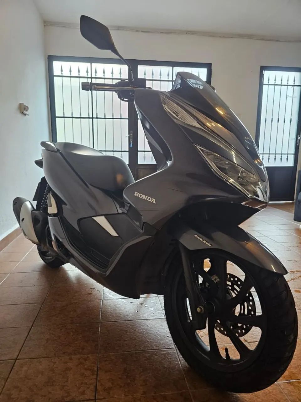 Pcx toda revisada  - Foto 3