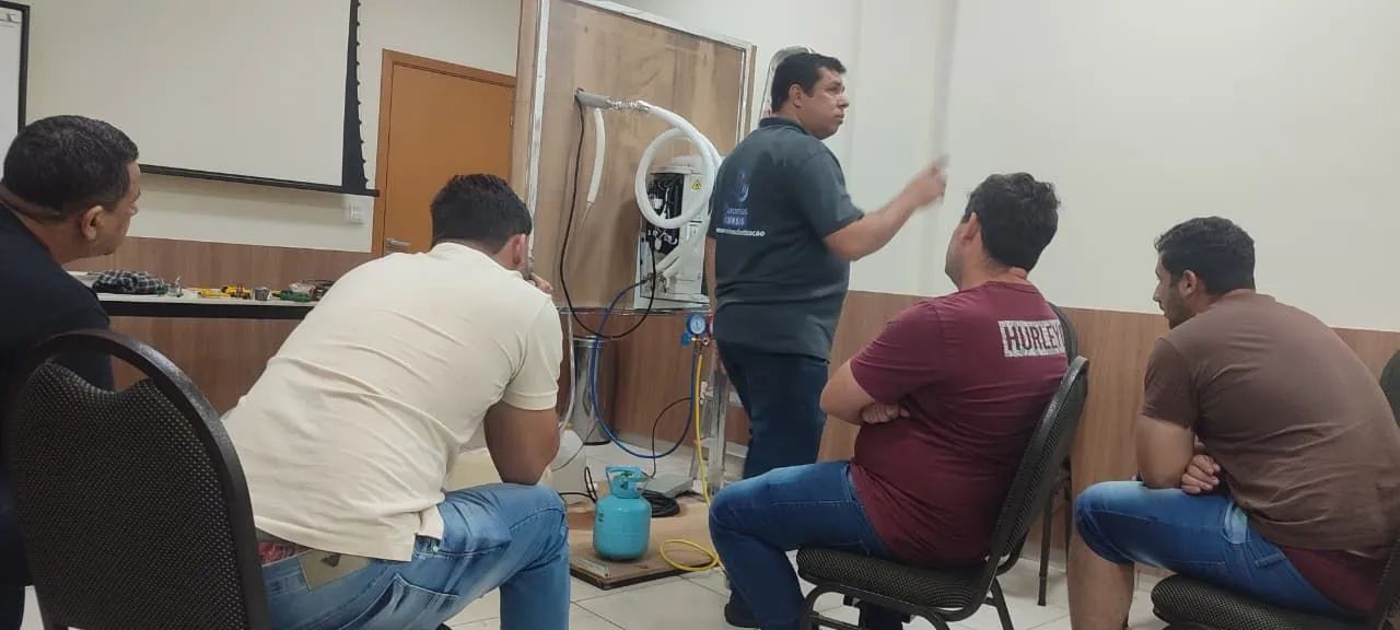 Curso Presencial e Prático Ar condicionado  - Foto 5