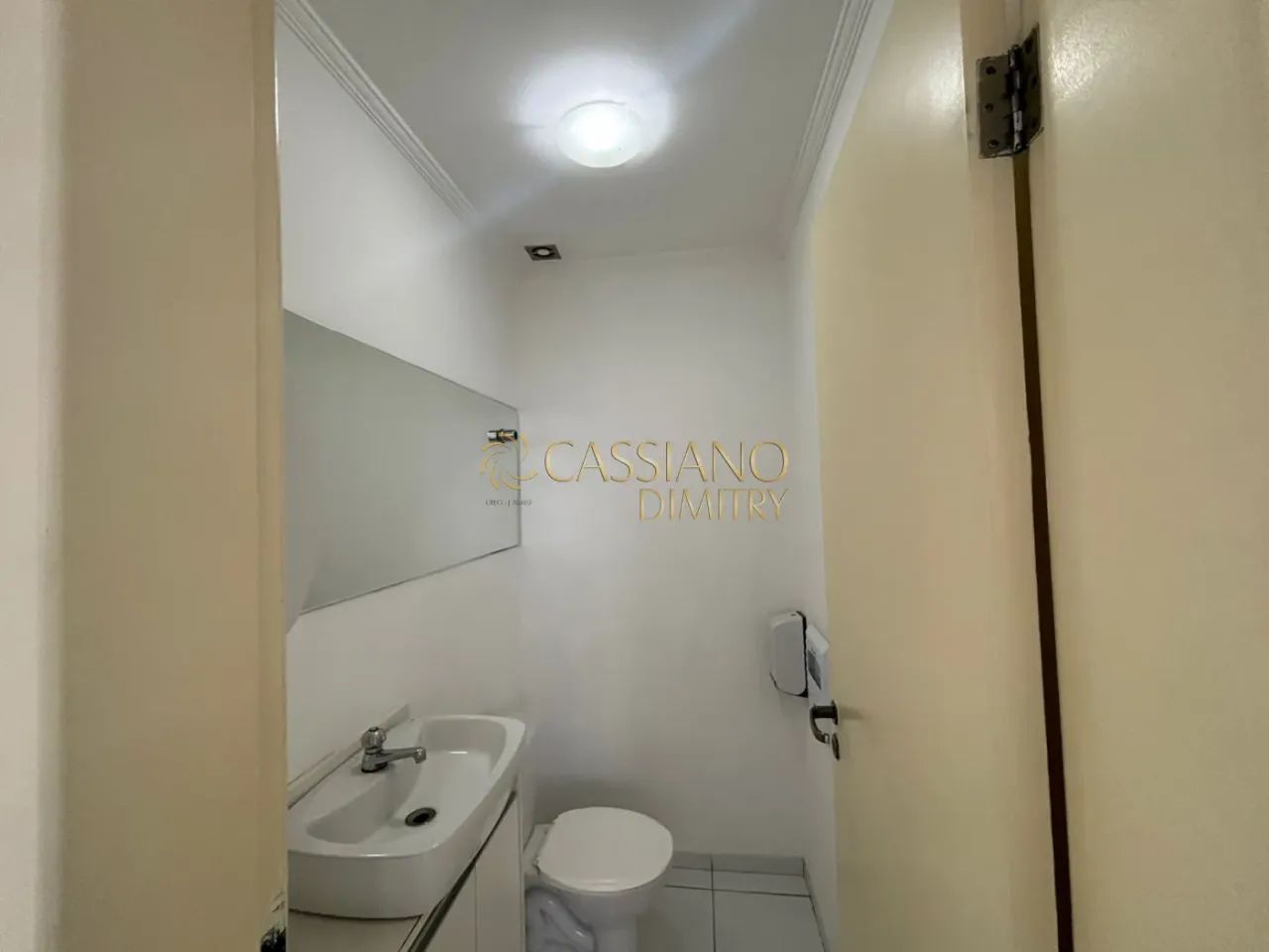 Sala comercial para locação de 70m² | 02 banheiros e 02 vagas de garagem | Edifício Terraç - Foto 4