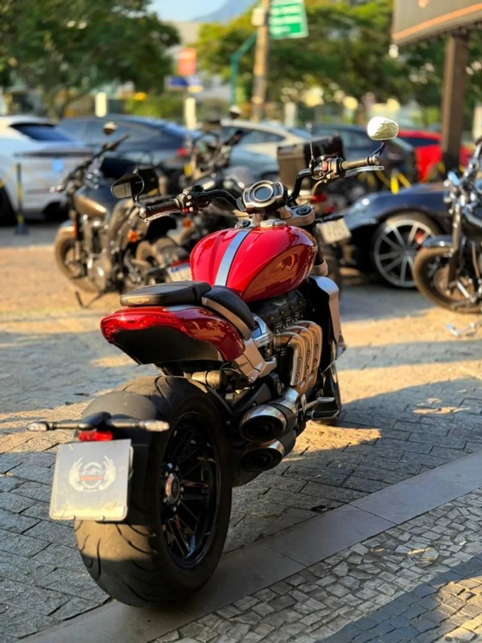 TRIUMPH ROCKET 3 2022 - Foto 4