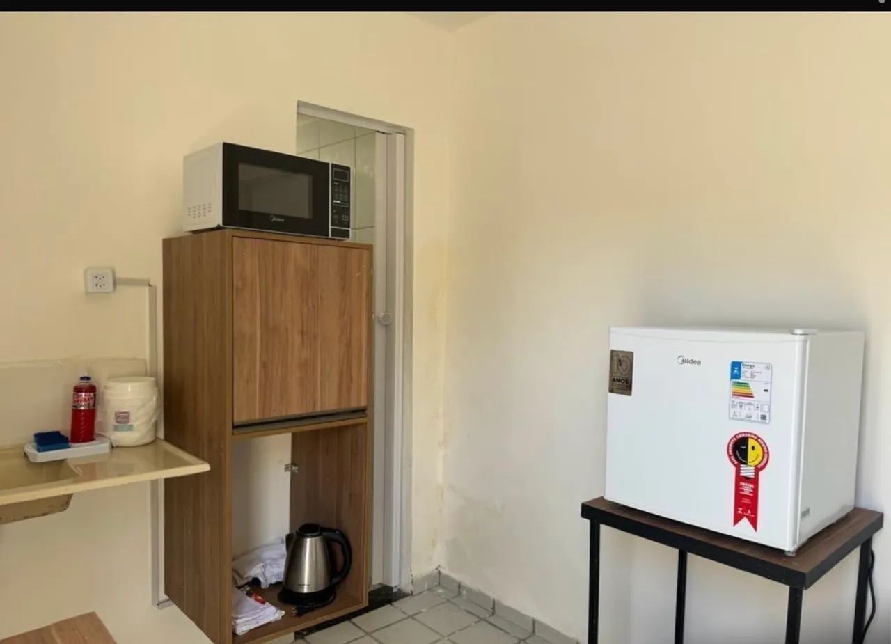 CASA COM 5 KITNETS  PORTEIRA FECHADA LOCADAS COM RENDA GARANTIDA  - Foto 2