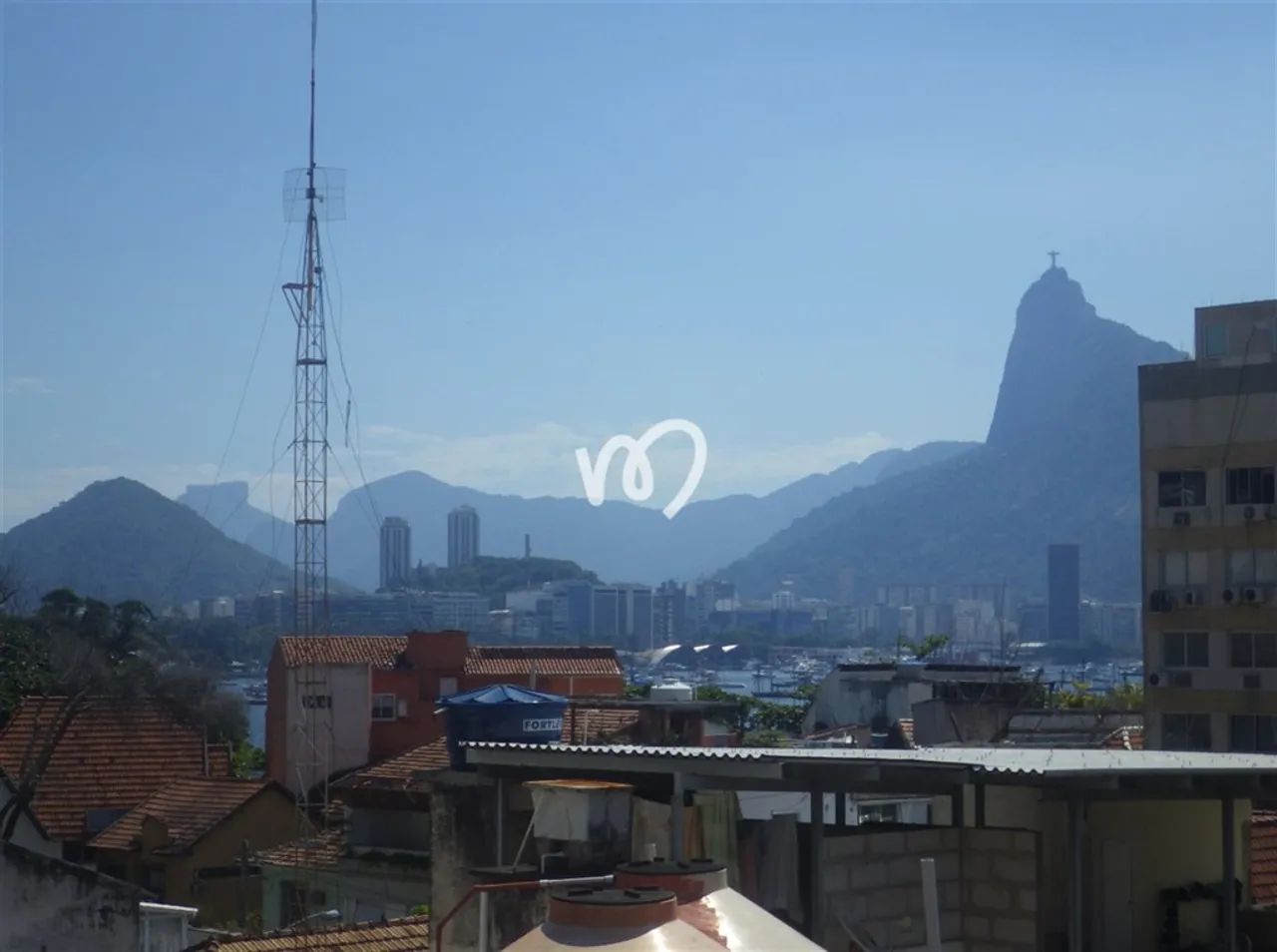 0 - Casa 10 quartos, sendo 1 suíte - Foto 2