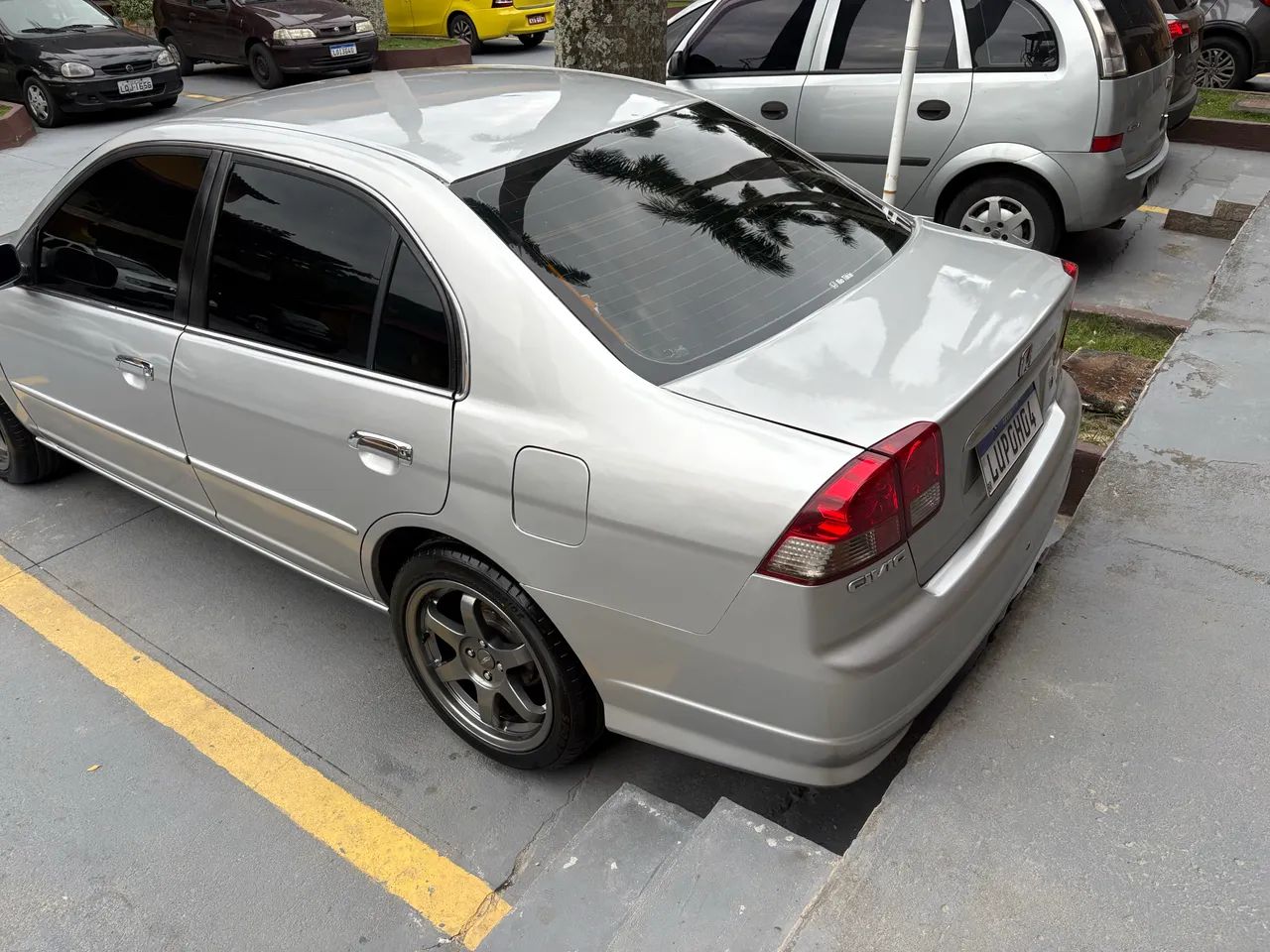 Honda Civic Sedan Lx/lxl 1.7 16V 115cv Aut. 4P 2005