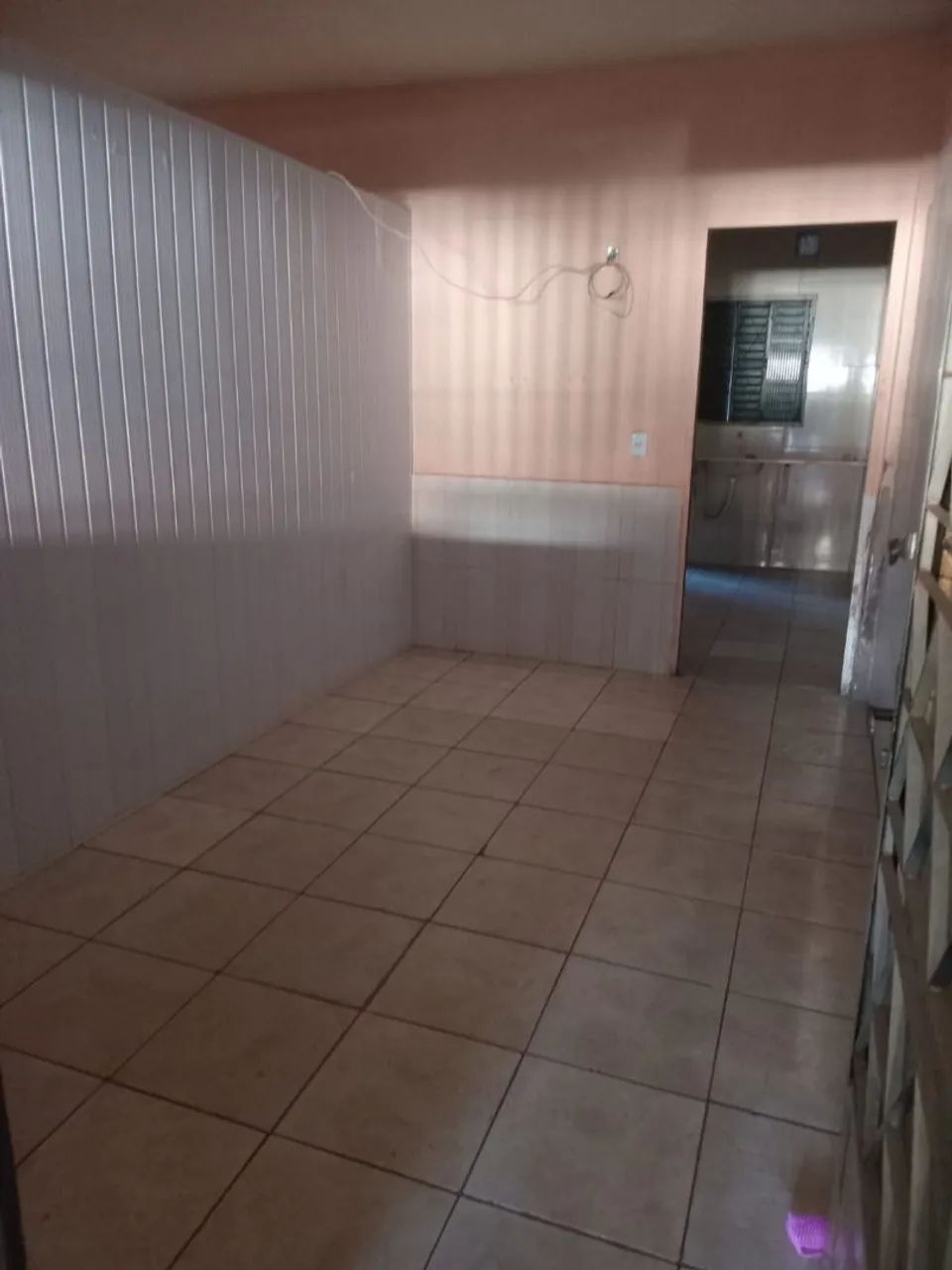 ALUGUEL KITNET C/ GARAGEM + AREA DE SERVICO - Foto 3