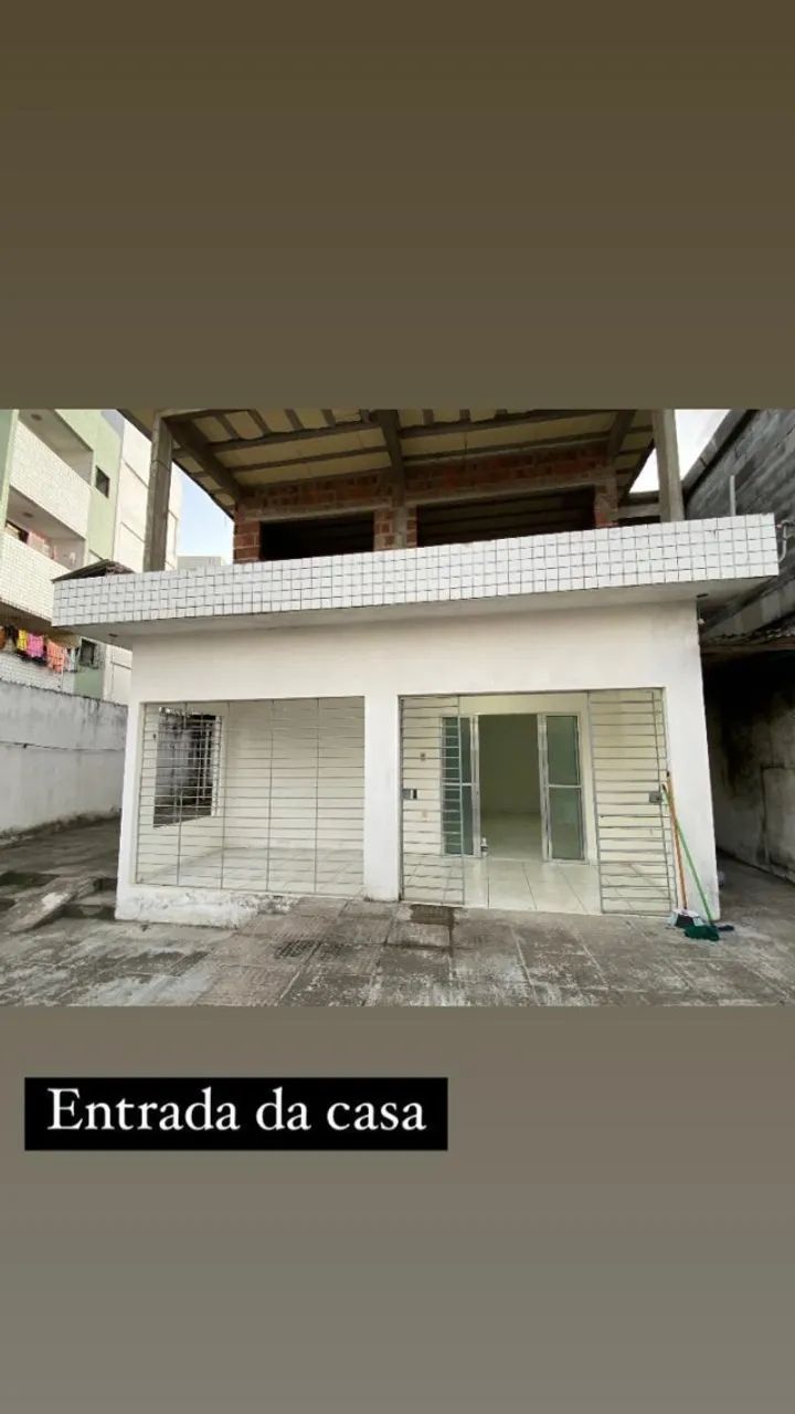 Casa com primeiro andar - Foto 5