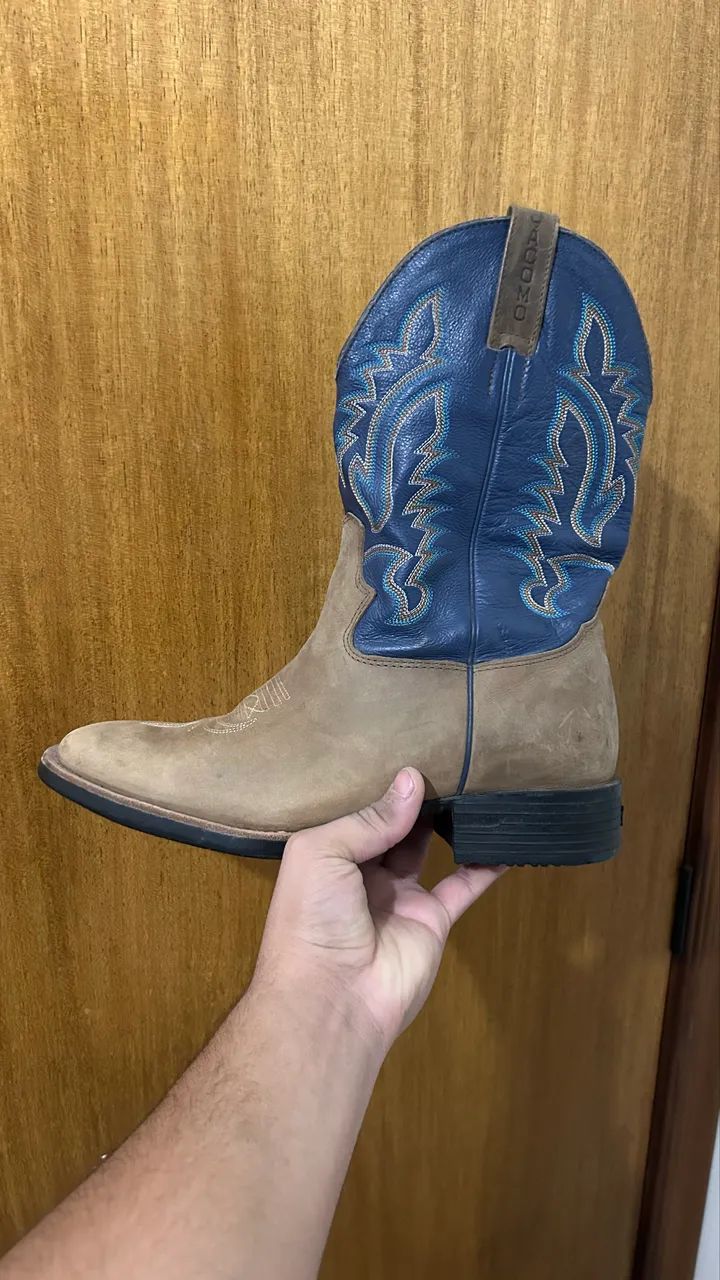 BOTA JACOMO 