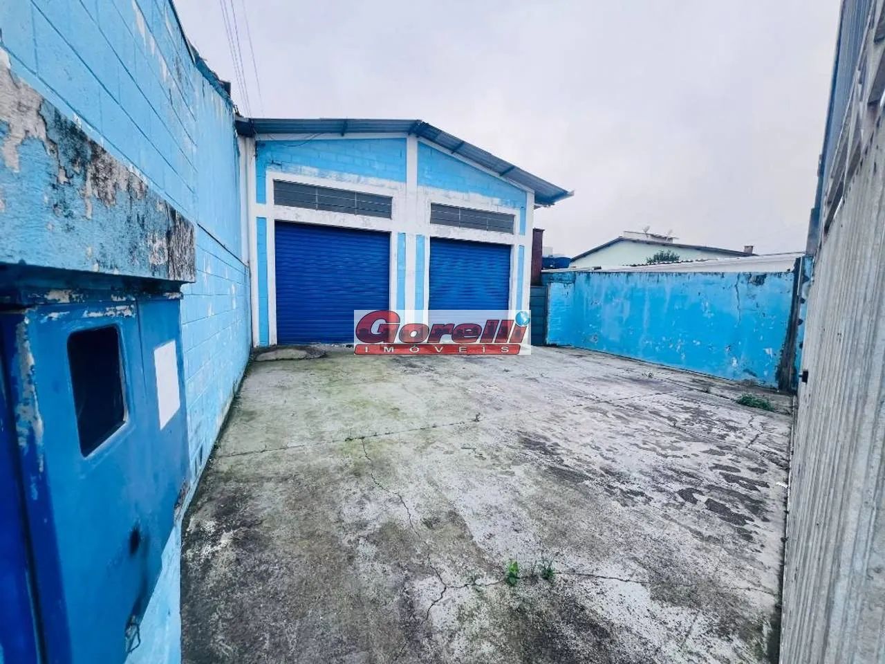 Salão Comercial em Arujá
