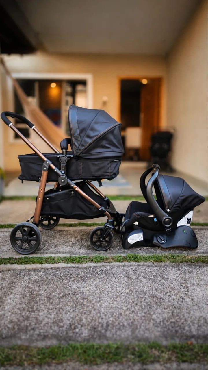Carrinho + bebê conforto c/ base para carro - Galzerano 