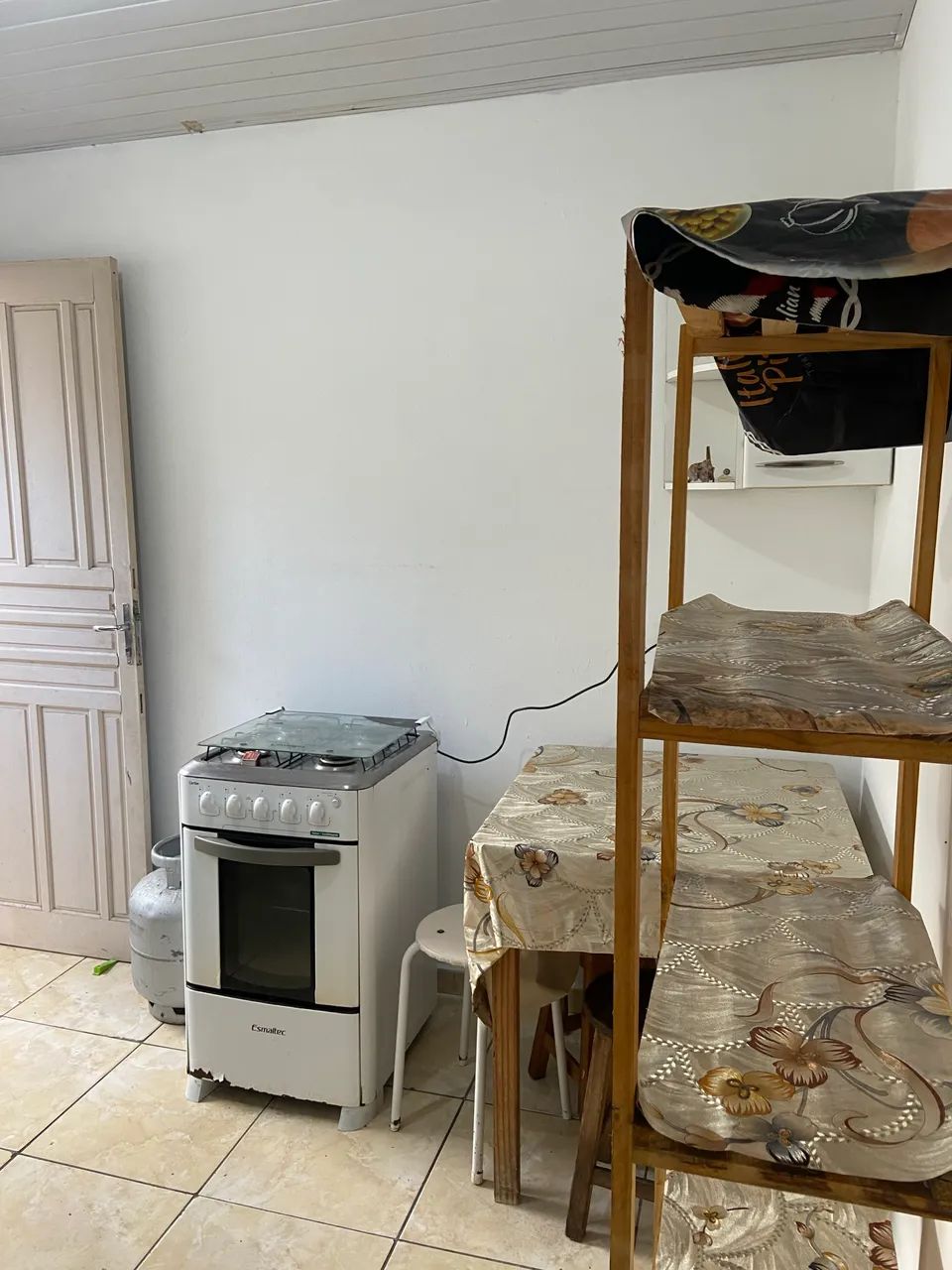 Kitnet mobiliada no pinheirinho  - Foto 4
