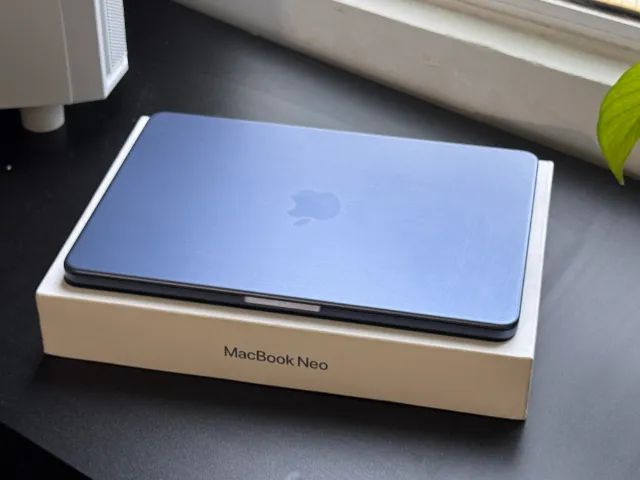 MacBook Neo 8GB RAM 256GB SSD - Índigo - Foto 2