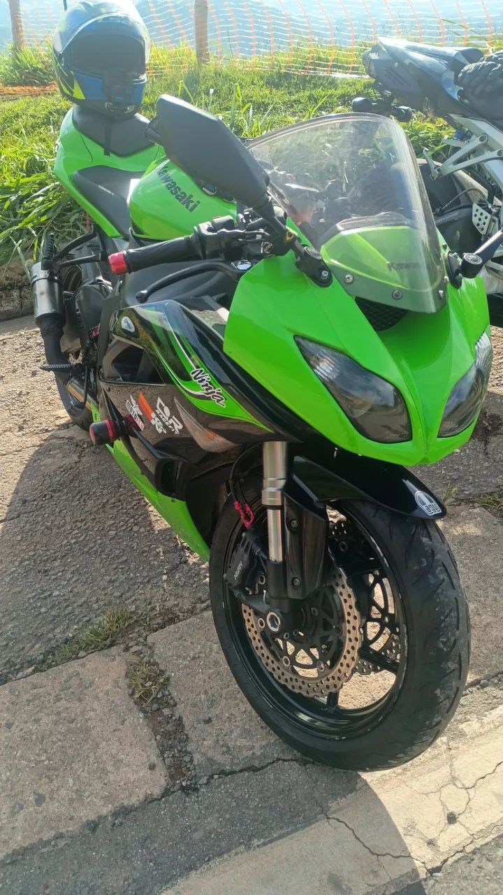 Kawasaki Zx-6r 600cc 2011 - 1496922377 | OLX