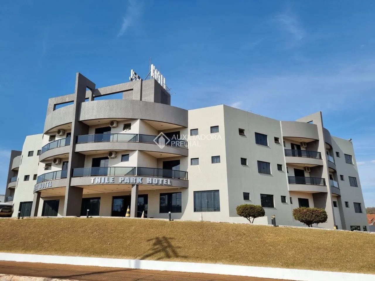 Hotel Completo e Operando - Excelente Localização Jatai GO