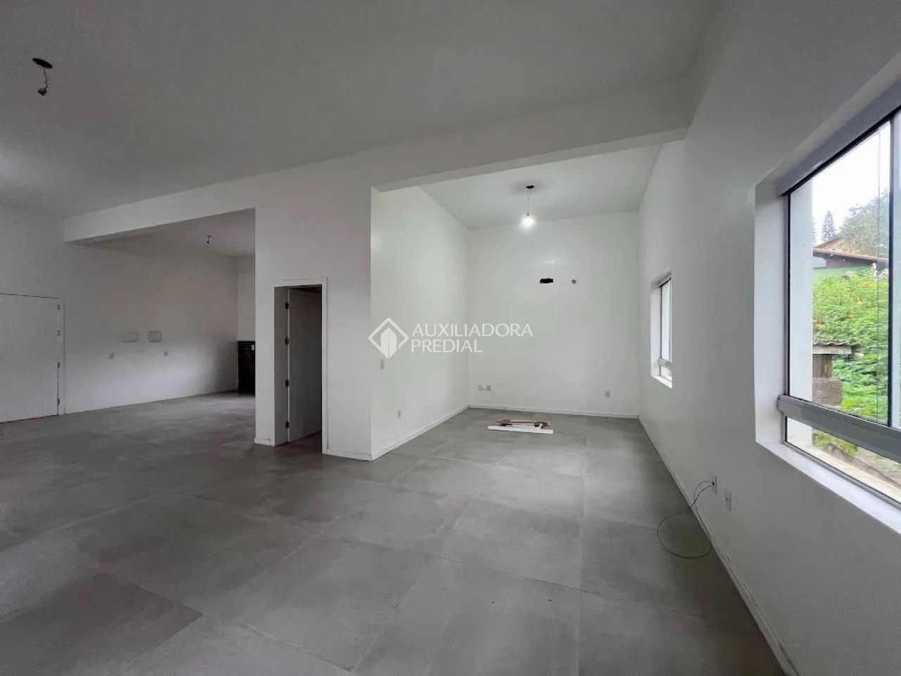 Sala comercial para alugar em Santo Antônio de Lisboa - Foto 4