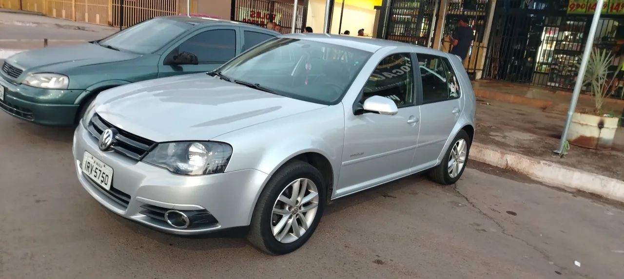 Volkswagen Golf Golf Sportline 2.0 Mi Total F. 8V Tip. 2012