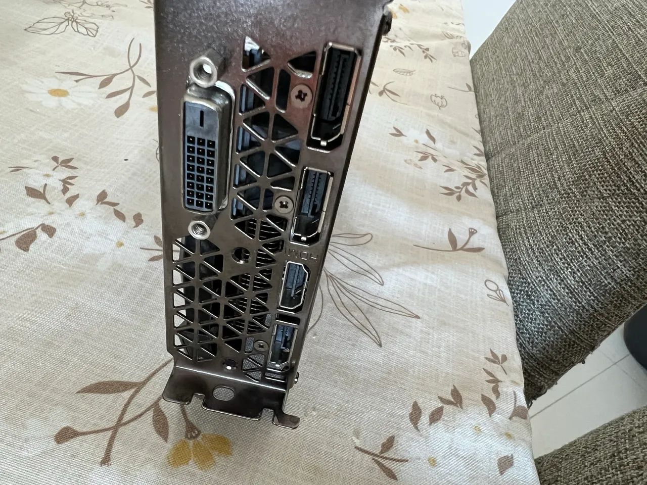 Placa de Vídeo ZOTAC GeForce GTX 1070 8Gb - Foto 4