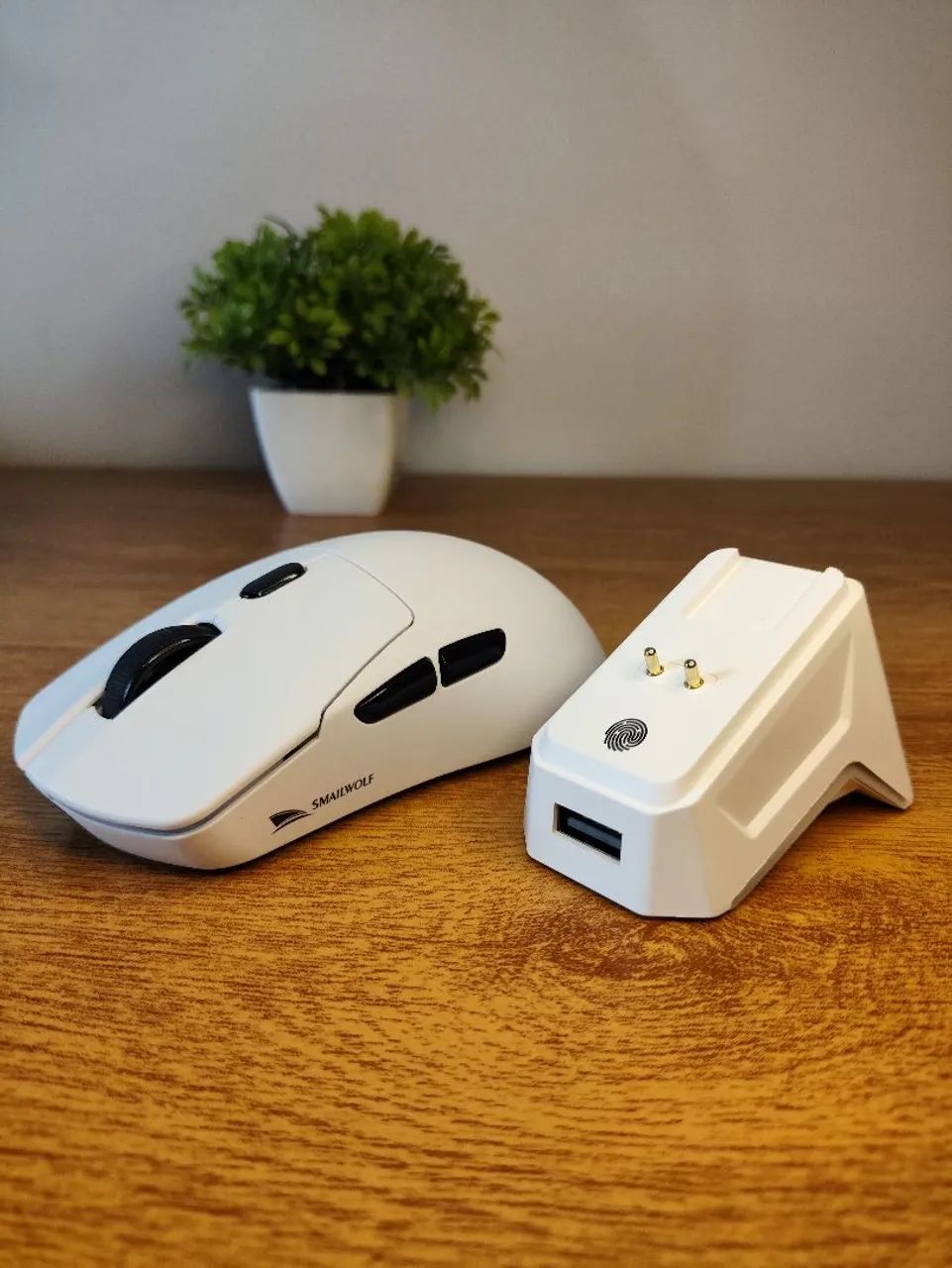 Mouse Gamer Smailwolf M3 tri mode com base 
