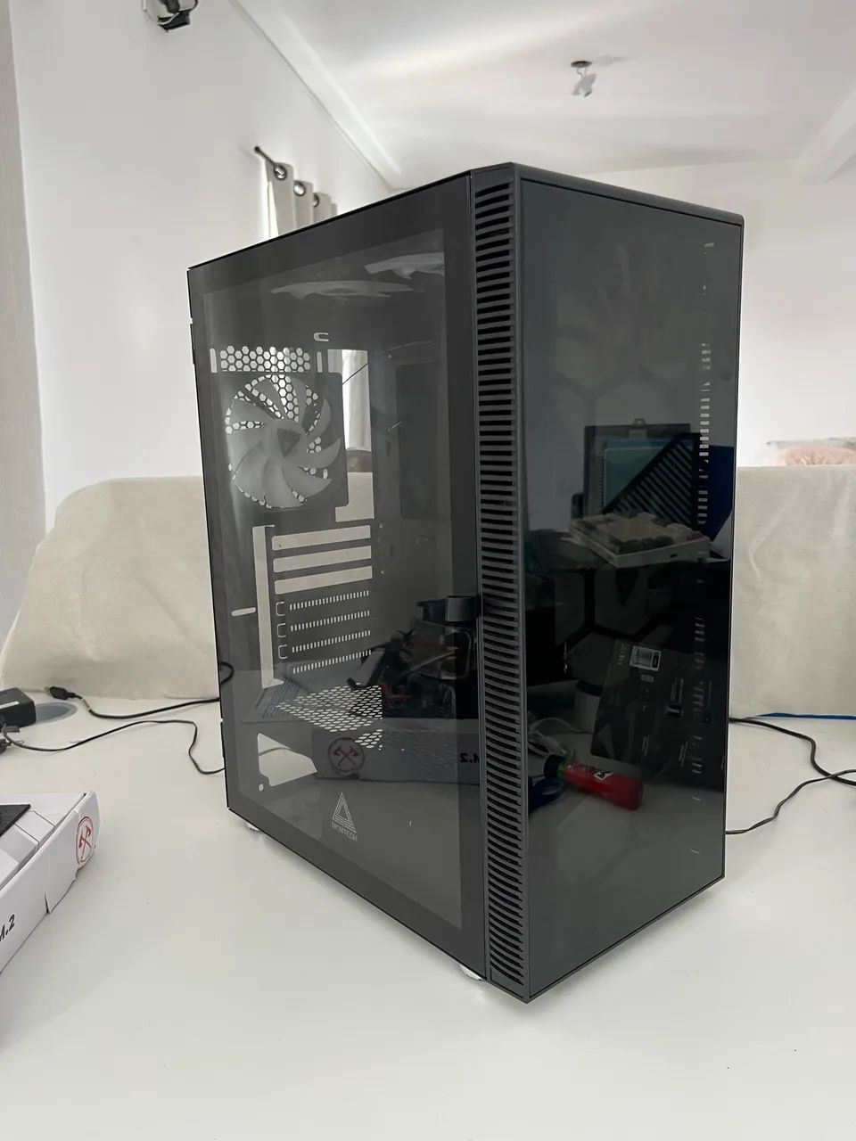 Gabinete Gamer Montech X3