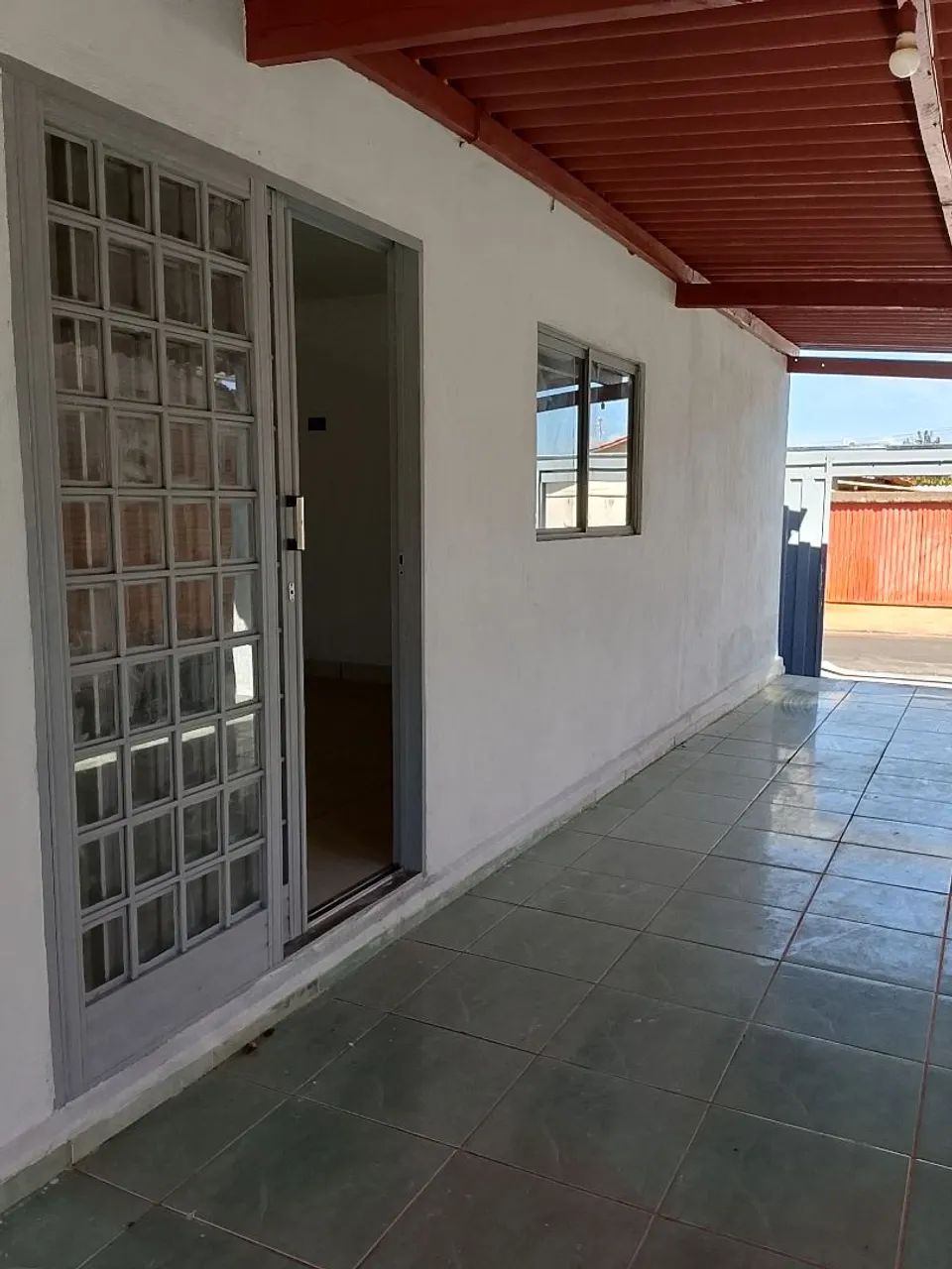 VENDO CASA EM GAMELEIRA DE GOIÁS 