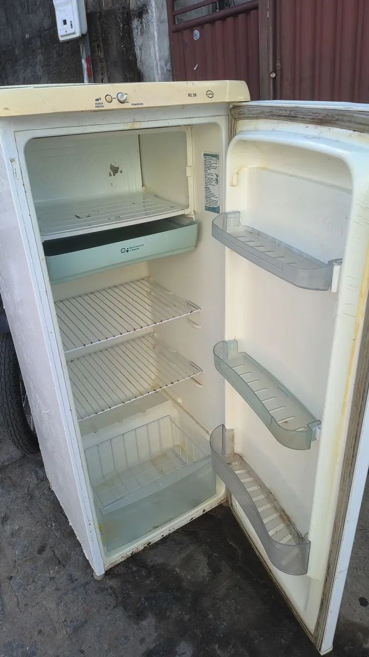 Geladeira Eletrolux  - Foto 2