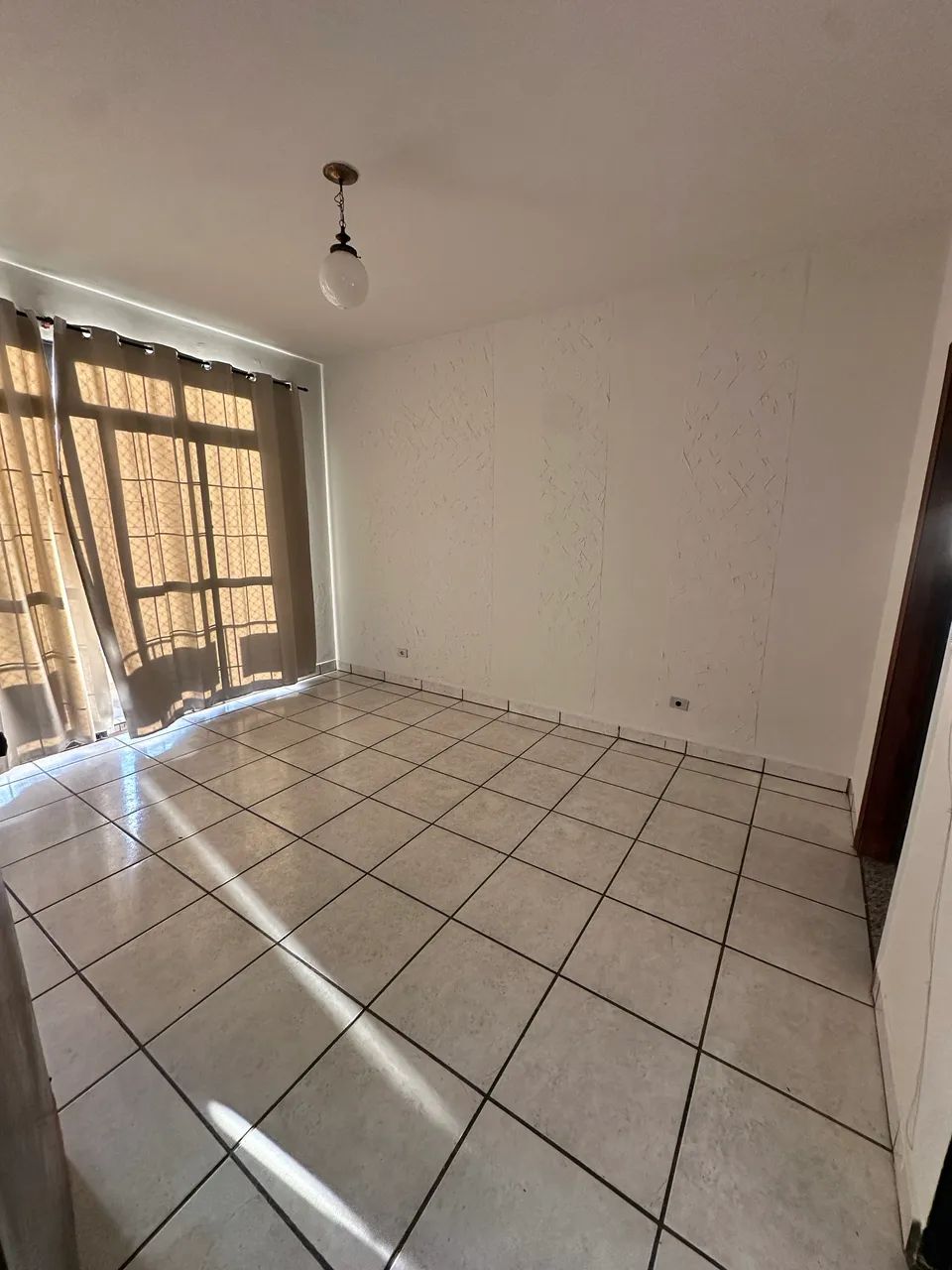 Aluga-se apartamento excelente localização! - Foto 2