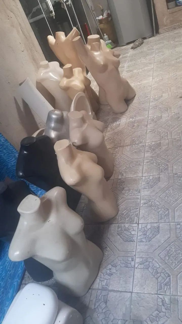 Manequim meio corpo