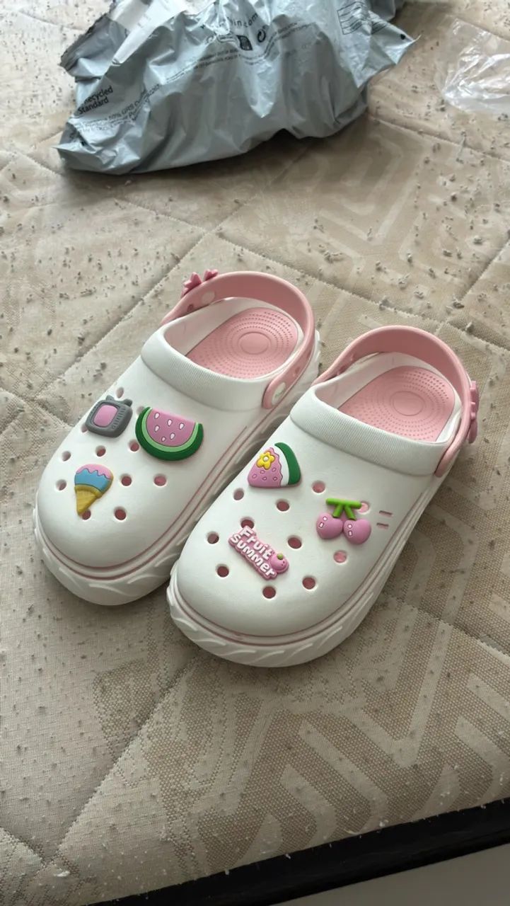 Crocs zerada, em perfeito estado - Foto 2