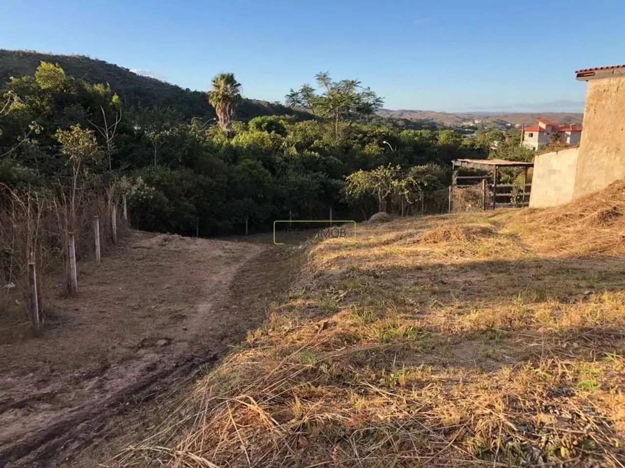 Lote à venda no Condomínio Ouro Vermelho II, excelente vista por R$270.000 - Foto 4