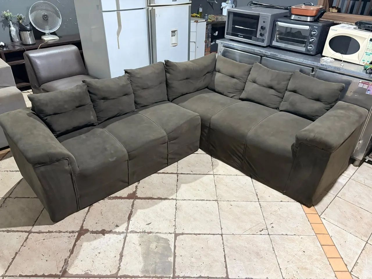 Sofá de canto 6 lugares bem confortável ((ENTREGO GRATIS)) - Foto 3