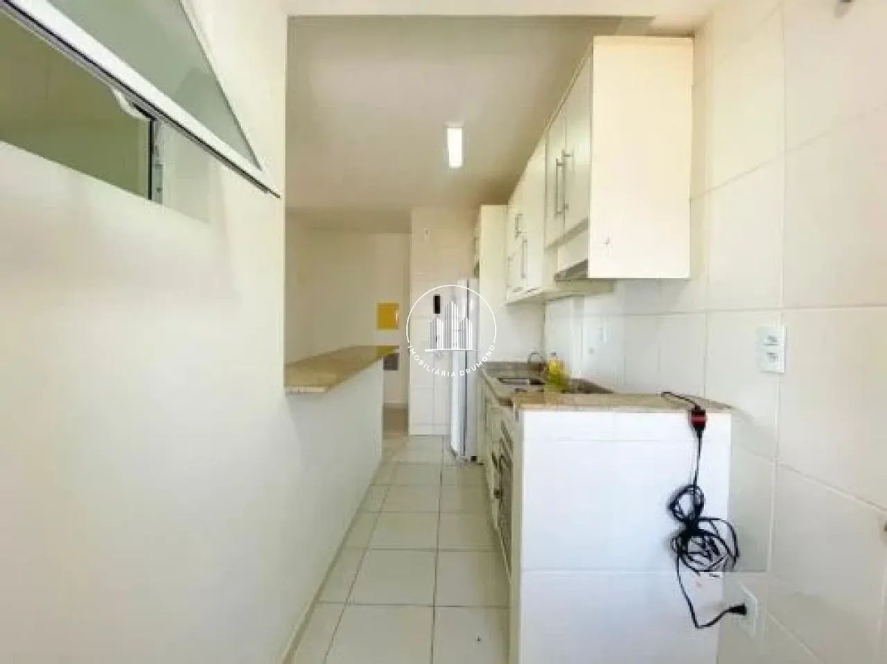 Apartamento 3 Quartos, 1 Suíte e 77m² - Costeira do Pirajubaé - EST - Foto 4