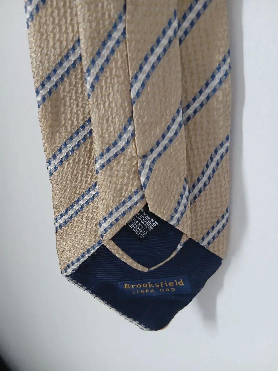 GRAVATA BROOKSFIELD LINEA ORO MADE IN ITALY 100% SEDA 