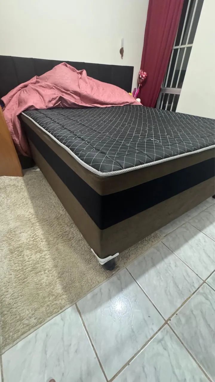 Vendo cama casal 