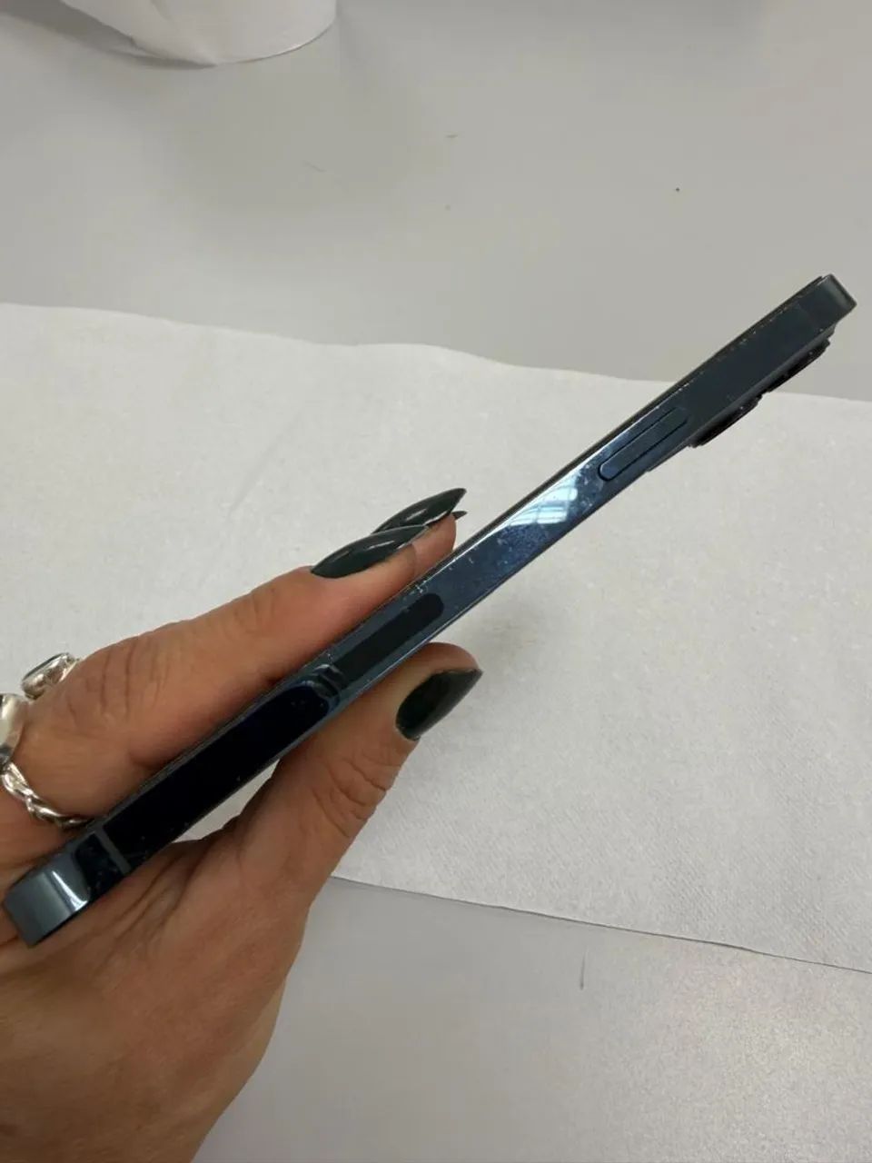  iPhone 12 Pro Max 128 GB - R$ 2.200 - Foto 4