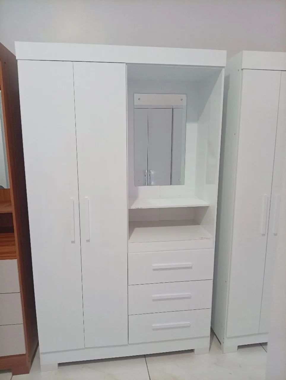 guarda roupa solteiro branco 