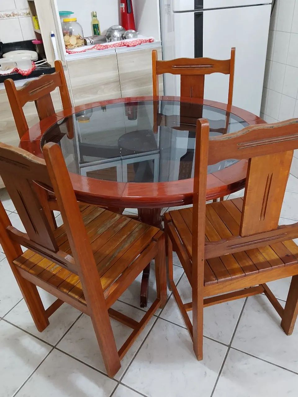 Mesa de 4 cadeiras madeira - Foto 2
