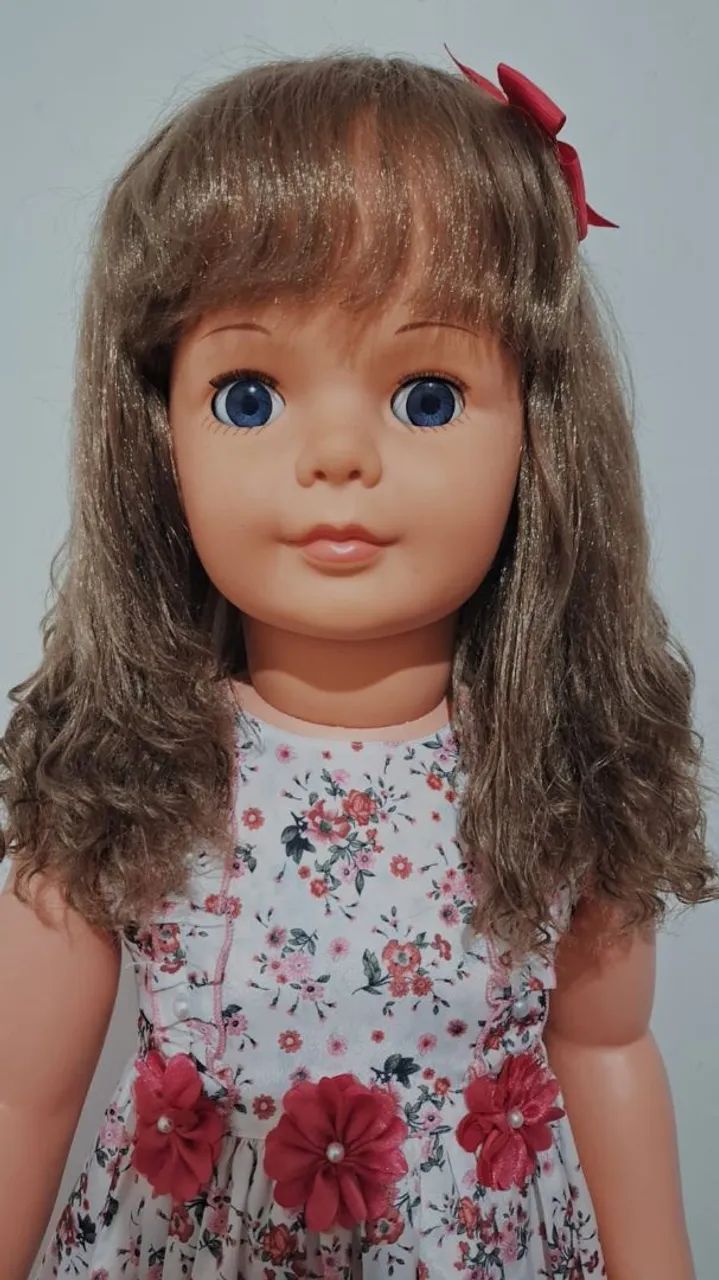 Boneca amiguinha da estrela vestido florido - Foto 4