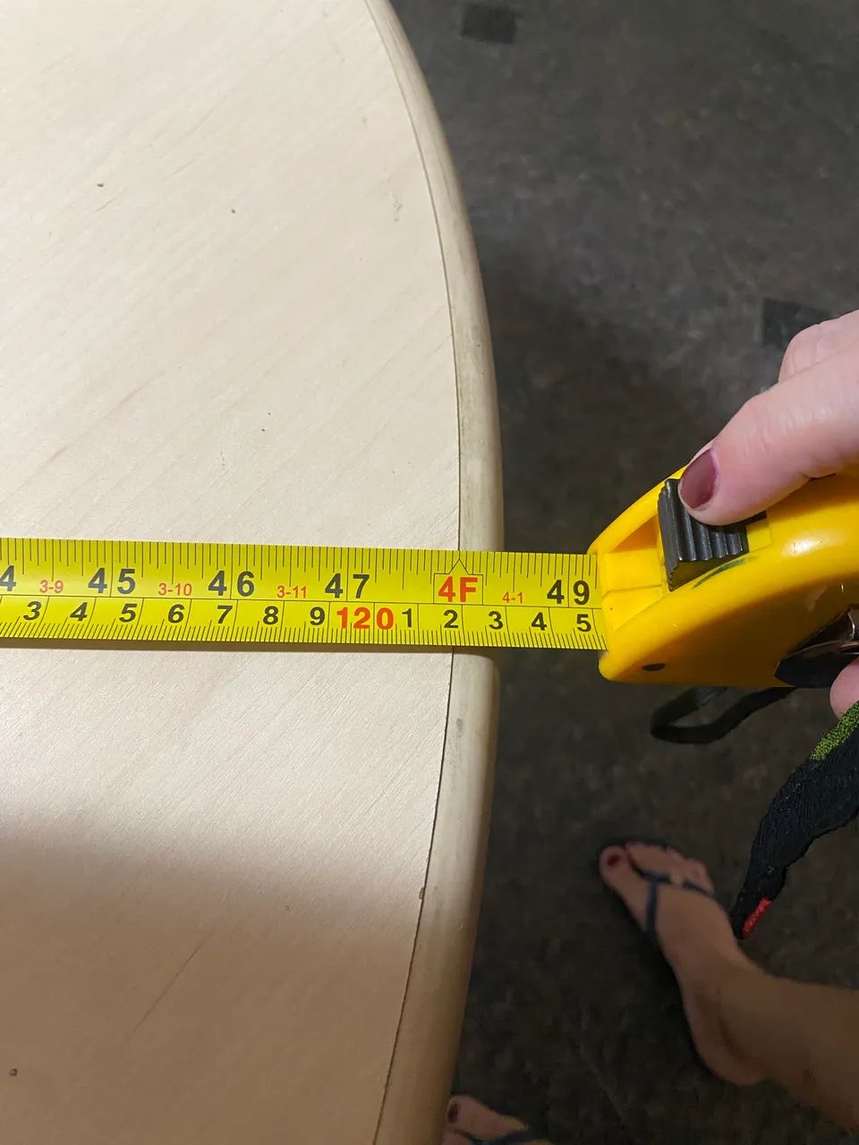 Mesa de escritório redonda com pés de ferro - Foto 4
