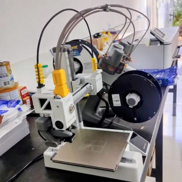 Impressora Bambu Lab A1 Mini com AMS