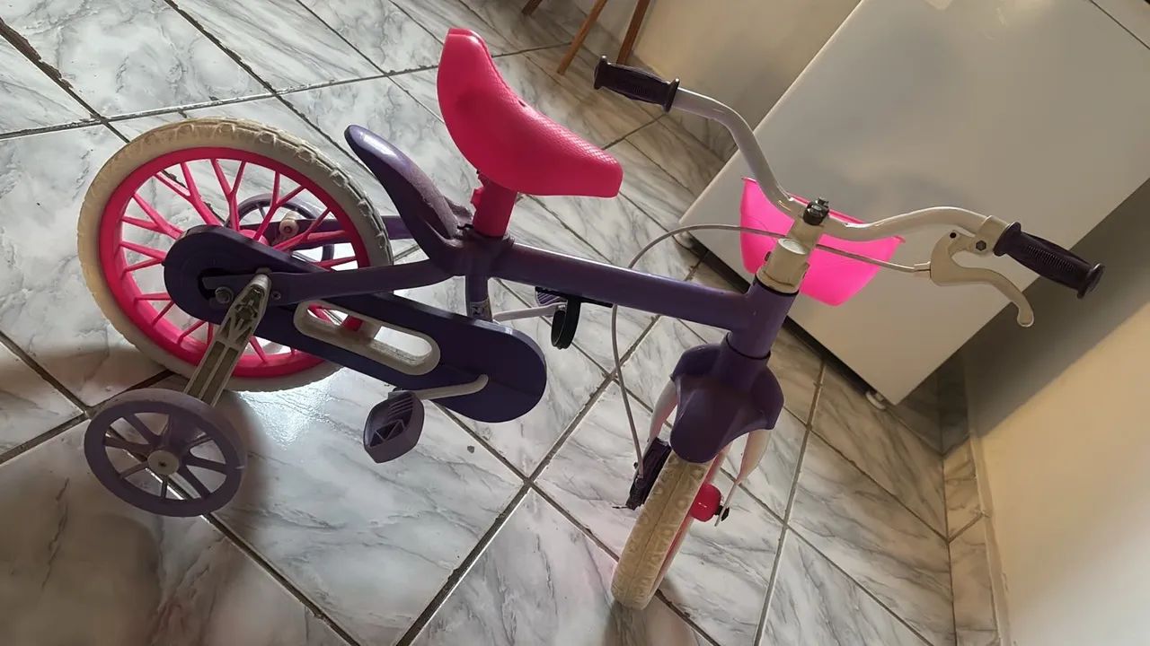 Bicicleta infantil aro 12 - Foto 2