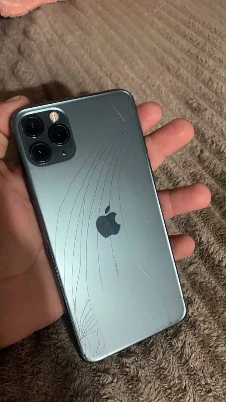iPhone 11 Pro Max - Foto 2