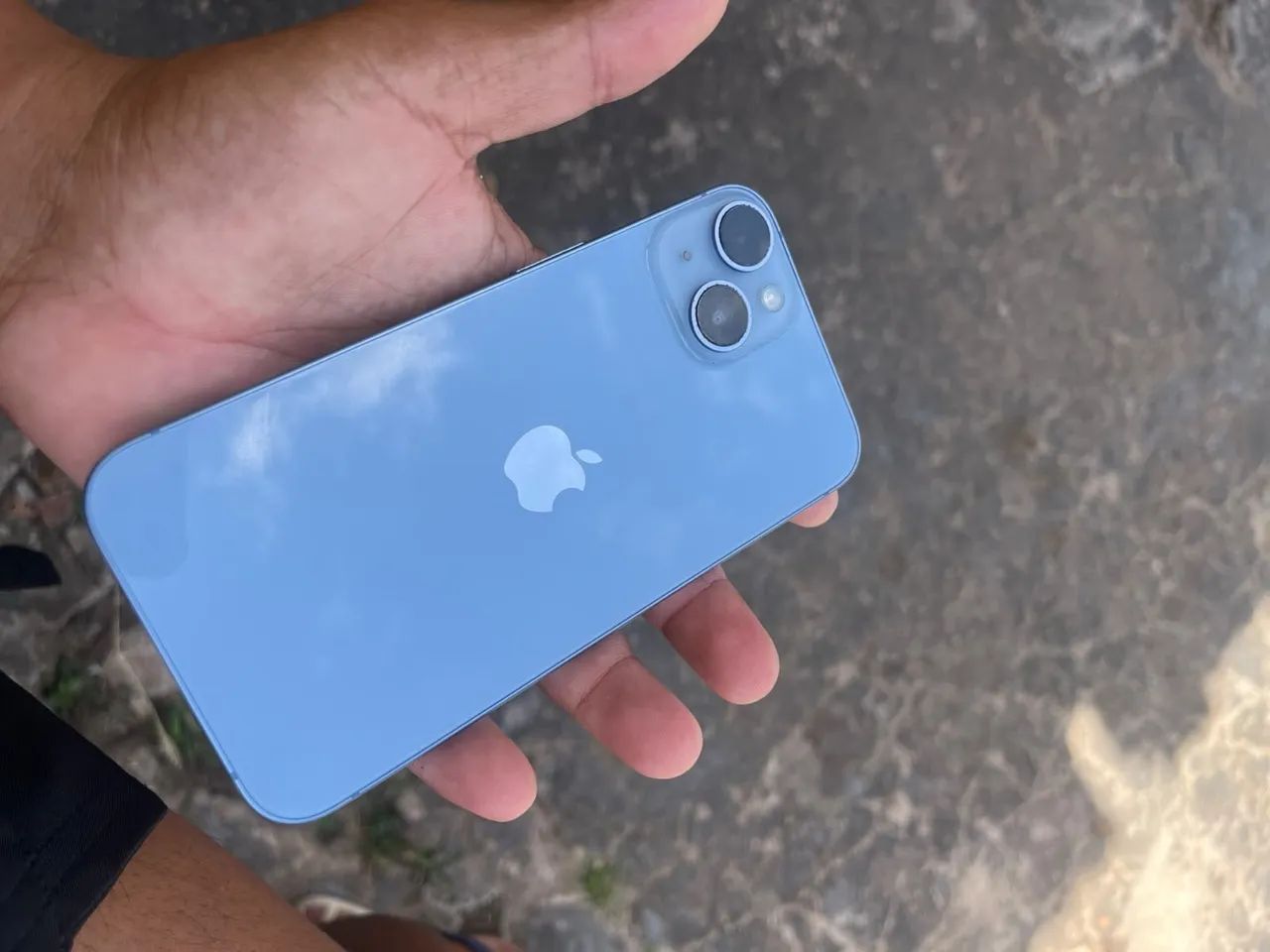iPhone 14