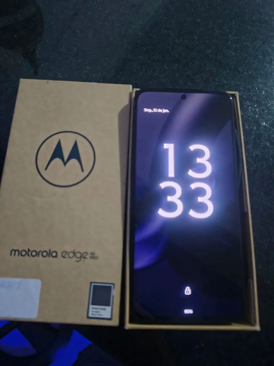 Celular Motorola Edge 30 neo  - Foto 2