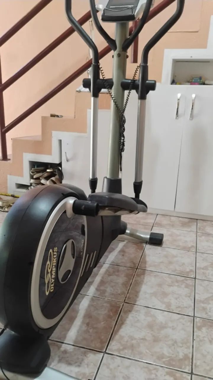Elíptico Profissional Olympikus EC30  - Foto 3