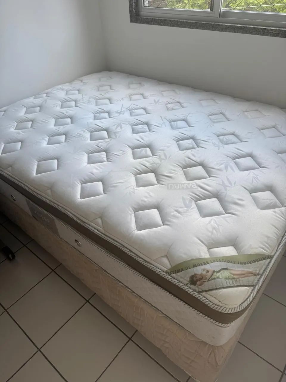 Cama box (conjunto colchão + box)